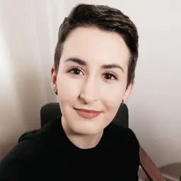 A profile image of Julie Miette